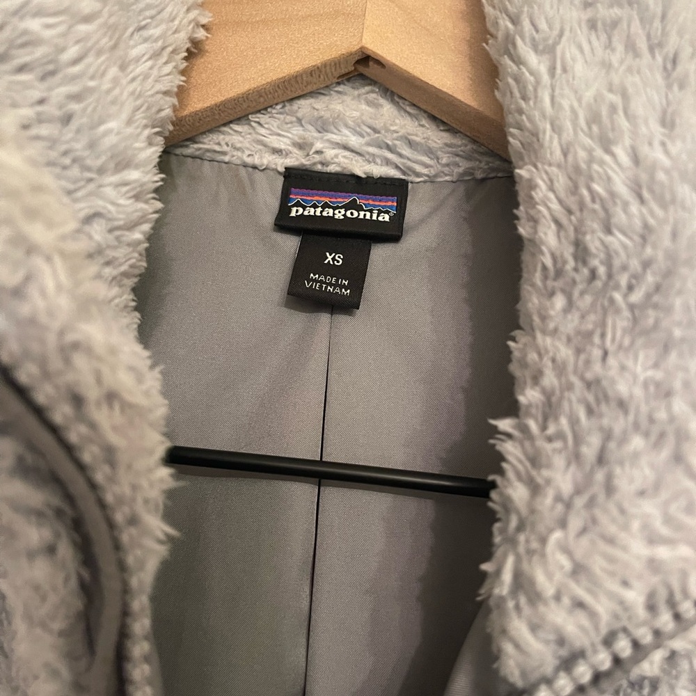PATAGONIA gray fleece zip front vest extra small XS - Picture 3 of 3